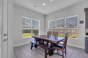 423 Round Top St, Webster, TX 77598 - Photo 20
