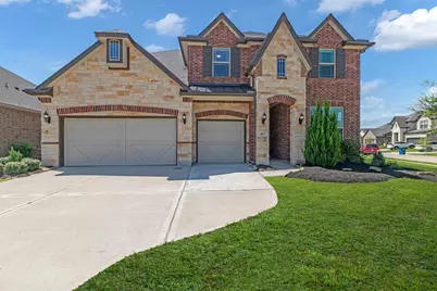 423 Round Top Street, Webster, TX 77598 - Photo 1