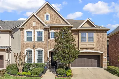 31 Windsor Court, Houston, TX 77055 - Photo 1