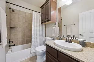 31 Windsor Ct, Houston, TX 77055 - Photo 30