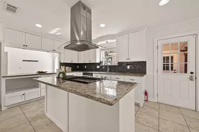 11414 Meadow Lake Drive, Houston, TX 77077 - Photo 22