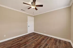 11414 Meadow Lake Dr, Houston, TX 77077 - Photo 26