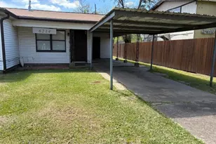 6214 Iron Rock St, Houston, TX 77087 - Photo 12