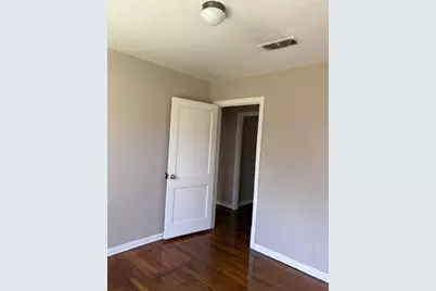 6214 Iron Rock Street, Houston, TX 77087 - Photo 10