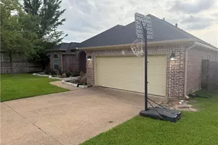 4414 Woodland Ridge Dr, College Station, TX 77845 - Photo 4