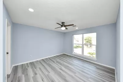 4211 Royal Manor Drive, Pasadena, TX 77505 - Photo 32