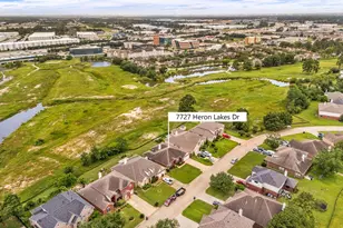 7727 Heron Lakes Dr, Houston, TX 77064 - Photo 2