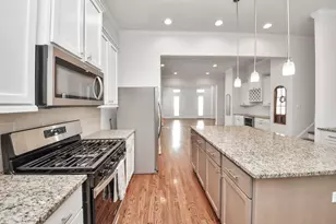 2606 Madeline Grove Dr, Houston, TX 77008 - Photo 14