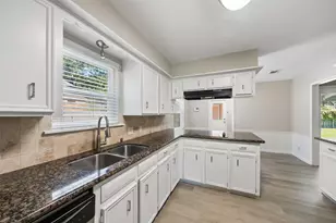 499 Mississippi Park, Conroe, TX 77302 - Photo 6