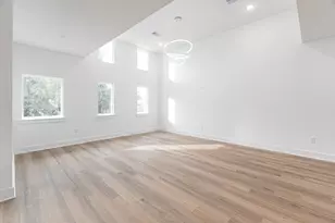 9409 Caddo Rd, Houston, TX 77078 - Photo 4