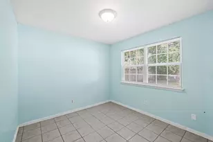 7535 Log Cradle Dr, Houston, TX 77041 - Photo 12