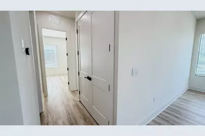 4722 Old Spanish Trail #B301, Houston, TX 77021 - Photo 12