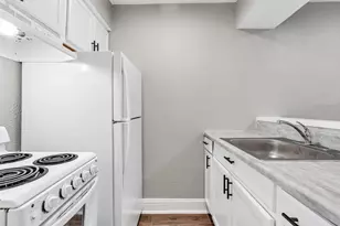1423 Hawthorne, Houston, TX 77006 - Photo 6