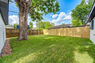 6923 Keller St, Houston, TX 77087 - Photo 30