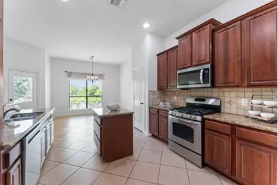 1719 Summergate Drive, Conroe, TX 77304 - Photo 12
