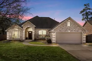 1719 Summergate Dr, Conroe, TX 77304 - Photo 2