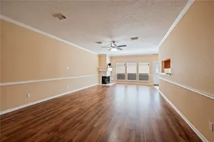 1287 El Camino Village Dr, Webster, TX 77058 - Photo 8