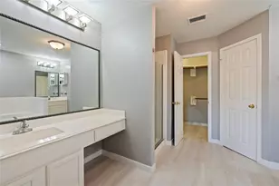 1287 El Camino Village Dr, Webster, TX 77058 - Photo 20