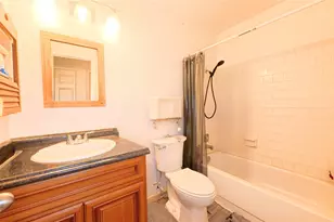 8618 Van Hut Ln, Houston, TX 77044 - Photo 10