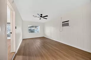 7315 Marilyn Ln, Houston, TX 77016 - Photo 14