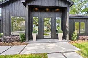 9142 Rangely Dr, Houston, TX 77055 - Photo 4