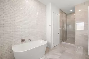 9142 Rangely Dr, Houston, TX 77055 - Photo 30