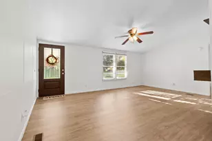 64 County Rd 4700, Dayton, TX 77535 - Photo 8