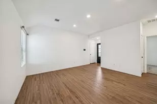 24046 Priano Frst Dr, New Caney, TX 77357 - Photo 4