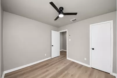 7023 Maczali Drive, Houston, TX 77489 - Photo 22