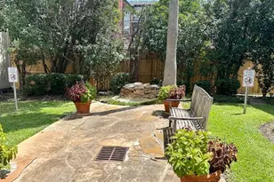 2333 Bering Dr, Houston, TX 77057 - Photo 22