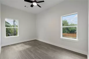 8114 Double Ave, Houston, TX 77088 - Photo 10