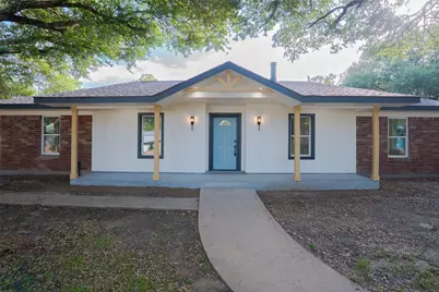 2408 Lynne Way, Brenham, TX 77450 - Photo 2