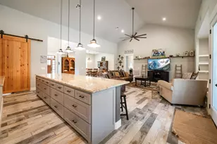 1022 Fm 1696 Road W, Huntsville, TX 77320 - Photo 14