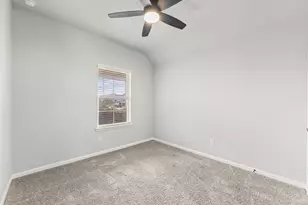 3026 Daw Boarwalk Dr, La Porte, TX 77571 - Photo 8