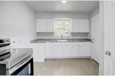 5123 Peachtree Street #1/2, Houston, TX 77016 - Photo 2