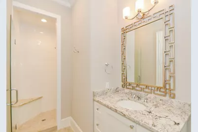 10207 Preston Crest Drive, Houston, TX 77042 - Photo 18