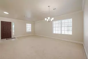 9407 Dora Meadows Dr, Sugar Land, TX 77498 - Photo 12