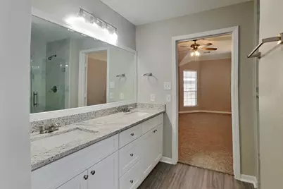 27089 Monarch Wood Drive, Humble, TX 77339 - Photo 10