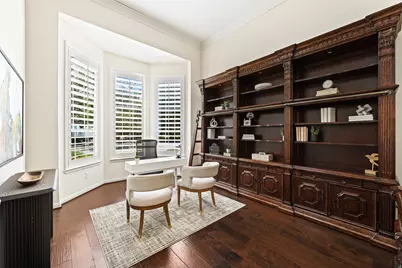 35 Monet Bend Place, The Woodlands, TX 77382 - Photo 10