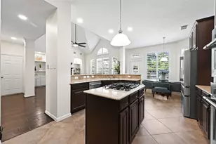 35 Monet Bend Pl, The Woodlands, TX 77382 - Photo 18