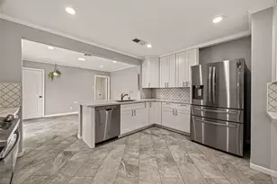 4002 Cheena Dr, Houston, TX 77025 - Photo 20
