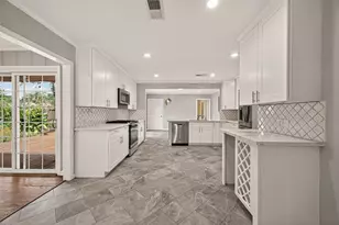 4002 Cheena Dr, Houston, TX 77025 - Photo 6