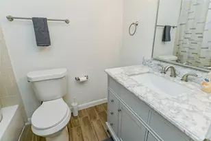 5791 Maple Hill Dr, Houston, TX 77088 - Photo 20