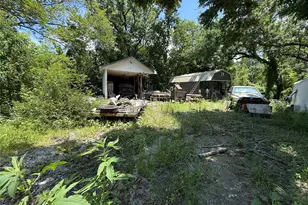 4906 Edgewater Dr, Houston, TX 77093 - Photo 2