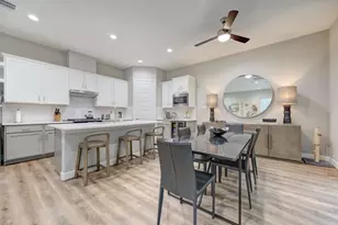 911 W 35th St, Houston, TX 77018 - Photo 10