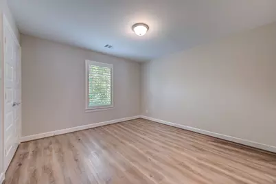911 W 35th Street #D, Houston, TX 77018 - Photo 30