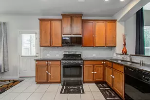 2280 Ivy Wall Dr, Conroe, TX 77301 - Photo 10