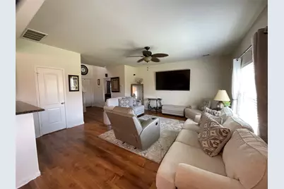 7007 Primrose Road, Baytown, TX 77521 - Photo 6