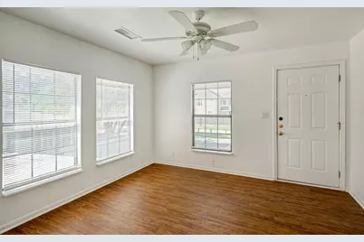447 W 22nd Street, Houston, TX 77008 - Photo 6