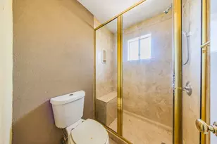 6907 Foxhurst Ln, Humble, TX 77338 - Photo 10